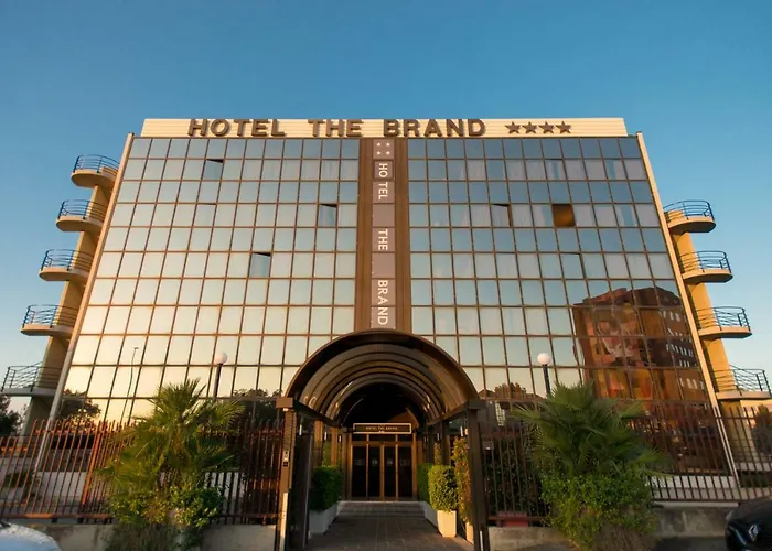 Hotel The Brand 4*